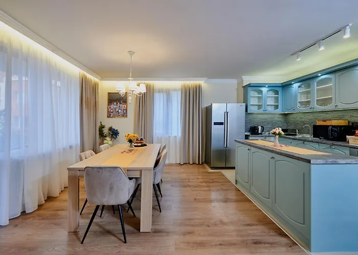 Florance Luxury In Nesebar