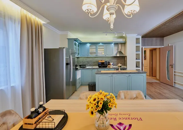 Florance Luxury In Nesebar