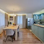 Florance Luxury In Nesebar