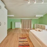 Florance Luxury In Nesebar