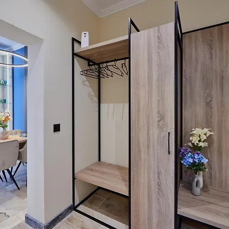 Florance Luxury In Апартамент