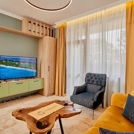 Florance Luxury In شقة نيسيبار