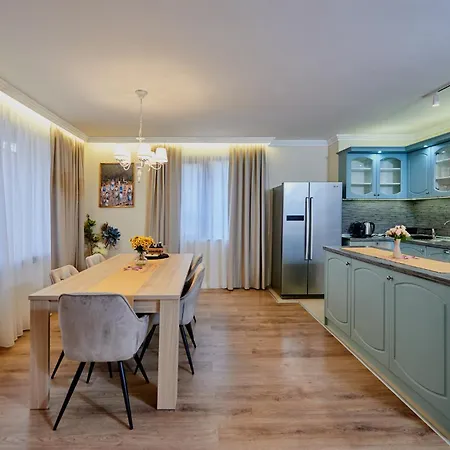 Florance Luxury In Nesebyr